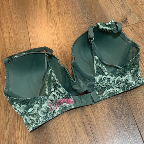 Like New LaSenza Diva Lightly Lined Bra - Picture 2 of 3